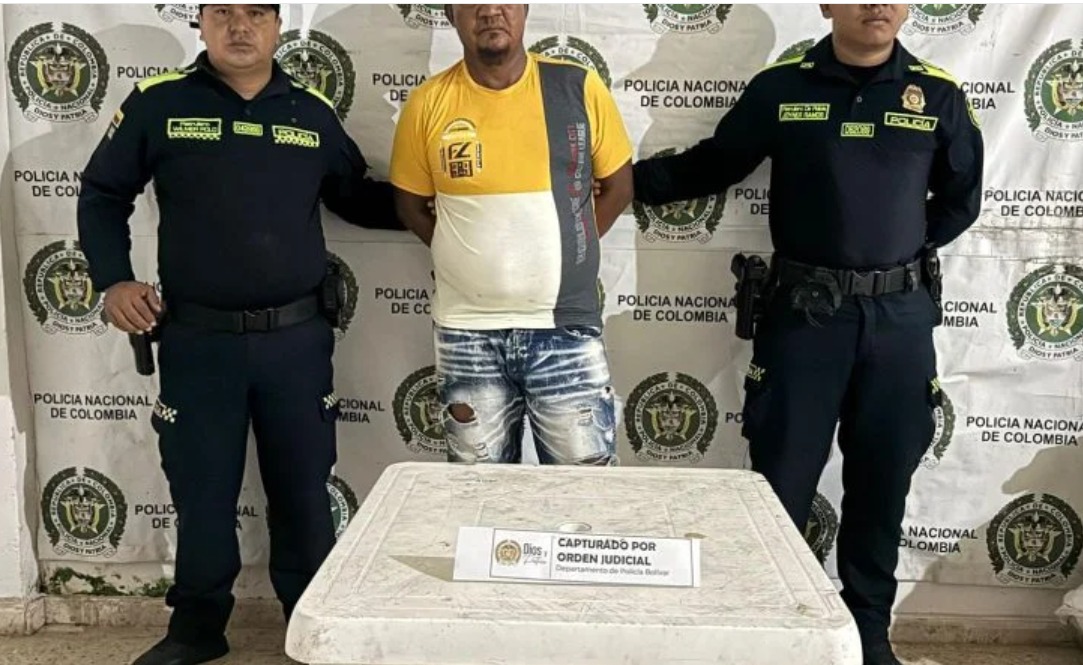 Obrero llegó a estación de Policía en el Banco a solicitar un documento y terminó capturado