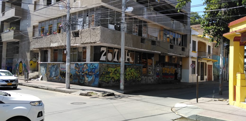 El Ministerio de Cultura tendrá que responder por la suerte del edificio de la liquidada Cajanal, en la esquina de la calle 20 con segunda