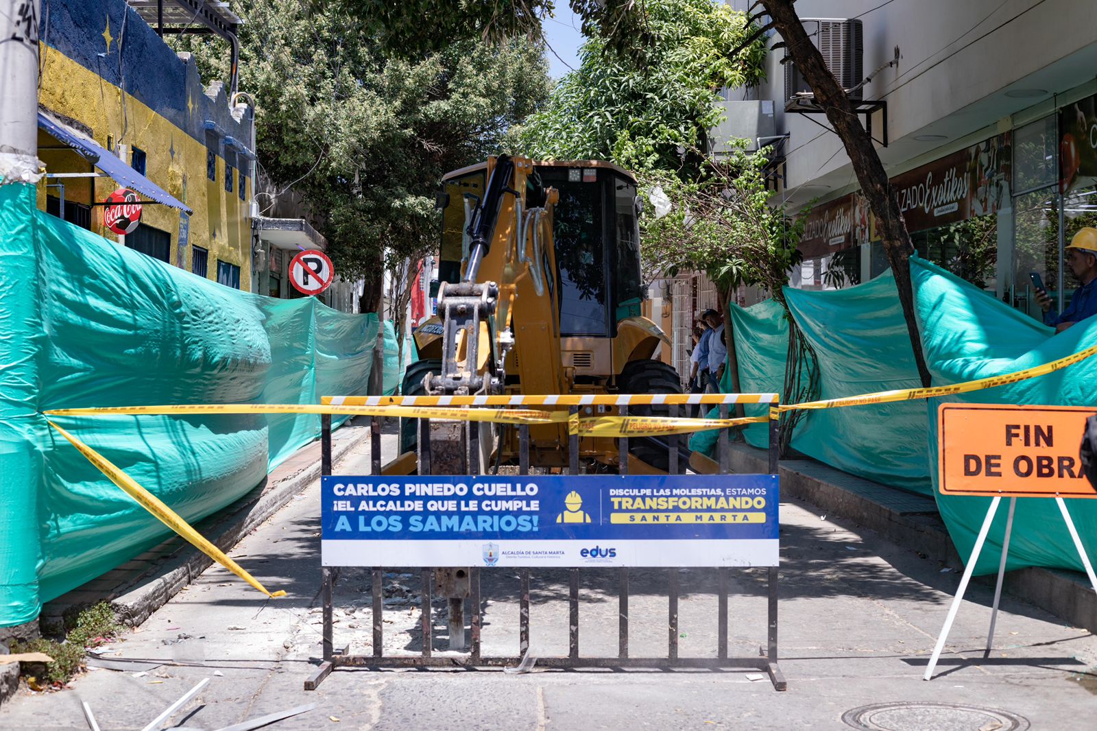 Alcaldía de Santa Marta a través de la EDUS, inicia el programa de reparcheo “Uno Menos” para mejorar movilidad en la ciudad