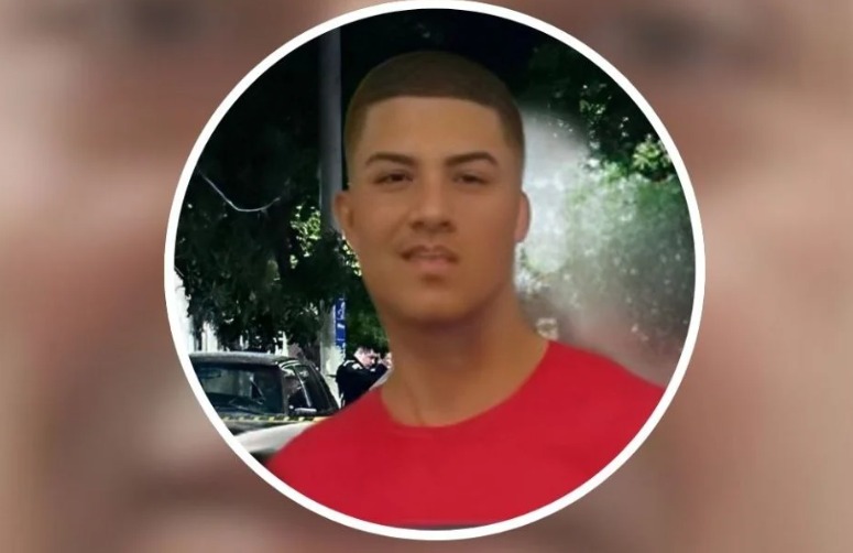 Cuando veía televisión en la sala de su casa en San Pablo, alias ‘Flaco’ fue asesinado a tiros anoche a manos de desconocidos