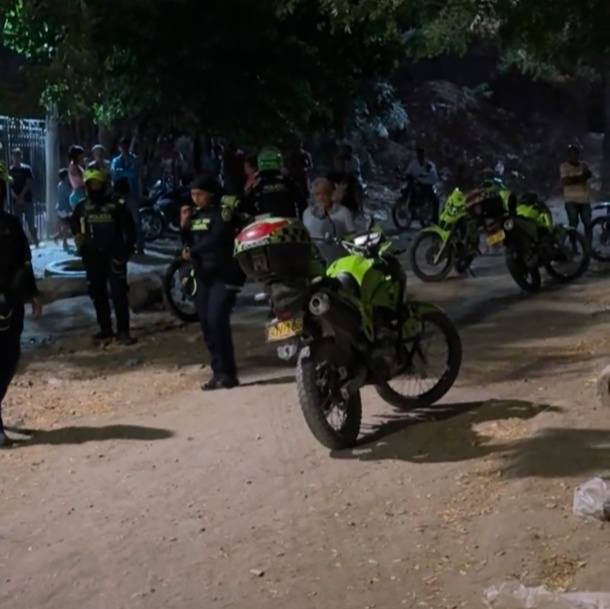 Anoche pistoleros hirieron de gravedad a alias ‘Bonbril’, en la ensenada de Juan XXIII