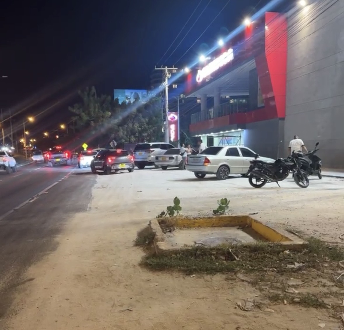 Niño de dos años murió arrollado por un automóvil que se quedó sin frenos en la Troncal del Caribe, en Bello Horizonte