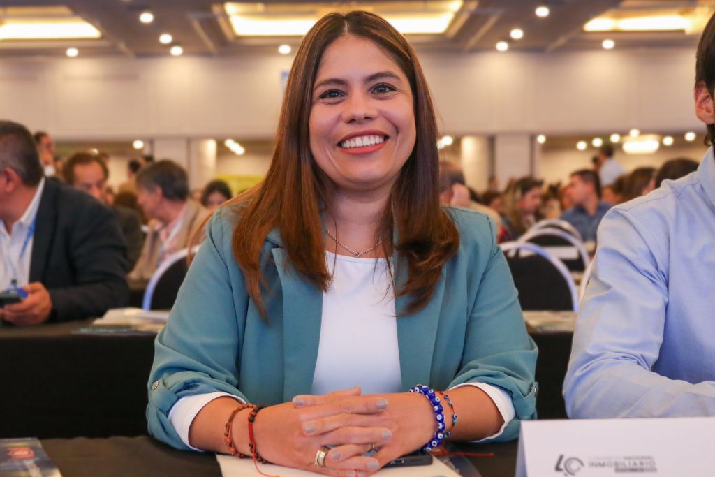 La viceministra de Vivienda, Aydeé Marsiglia Bello, dio cuenta de los impulsos que a mejoramientos de vivienda da en Santa Marta