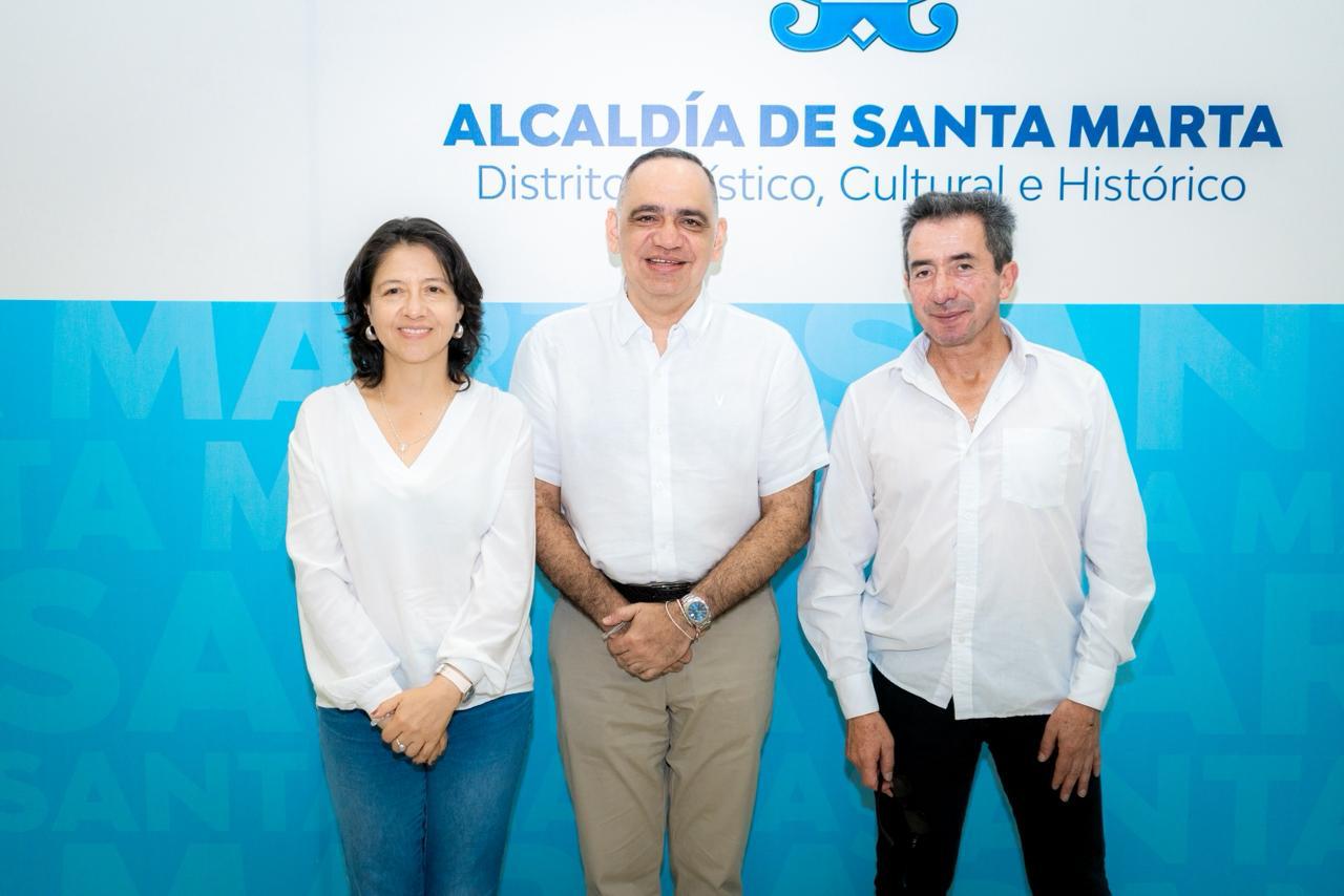 Gobierno nacional ratifica su confianza en la administración de Carlos Pinedo para avanzar con las plantas desalinizadoras