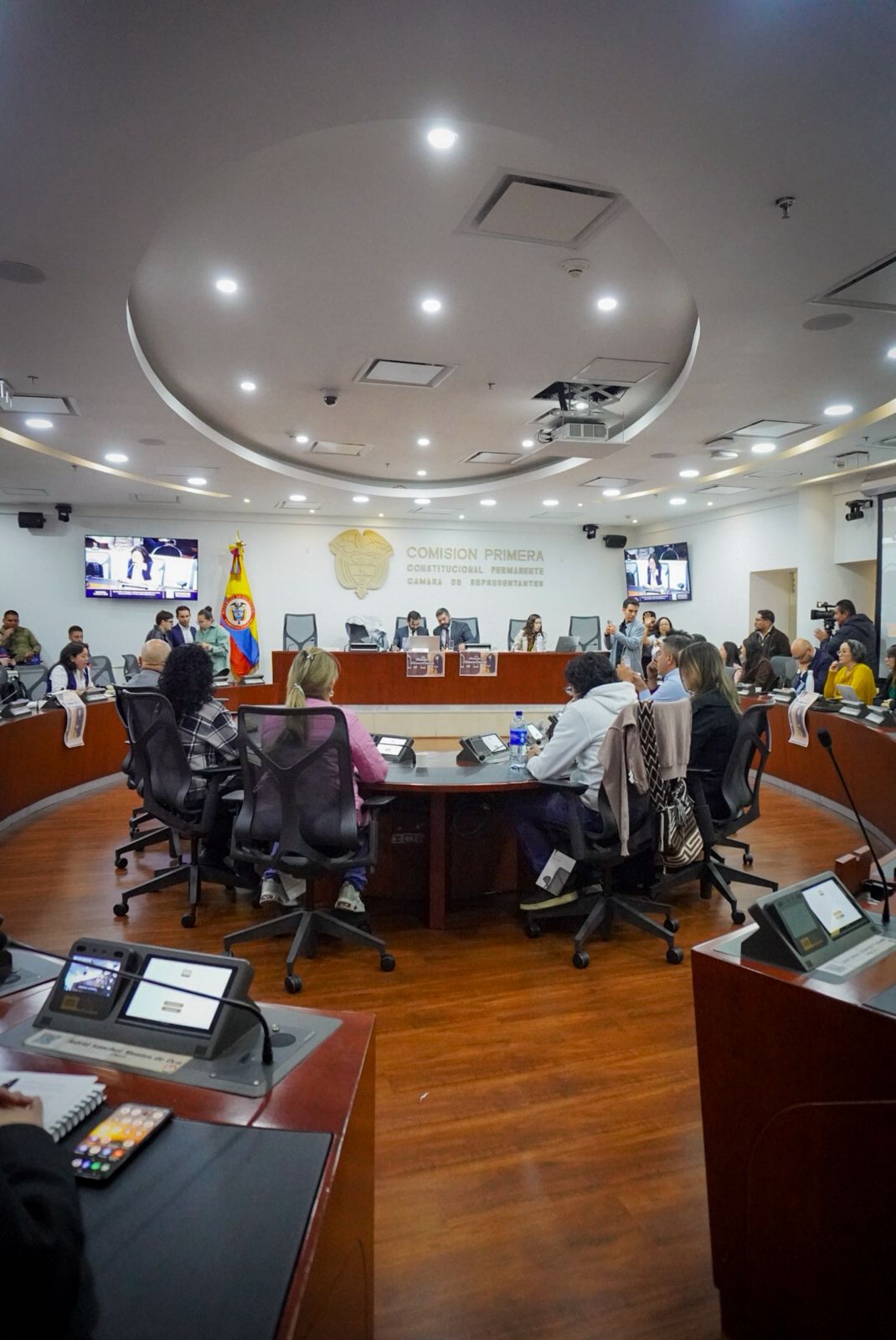 Gracias a la Secretaría de la Mujer, Alcaldía Distrital logra incluir tres propuestas clave en Ley sobre abuso sexual clerical