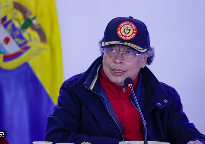 El Presidente Gustavo Petro, suspende 31 empresas de seguridad en el país, por presuntos vínculos con bandas criminales