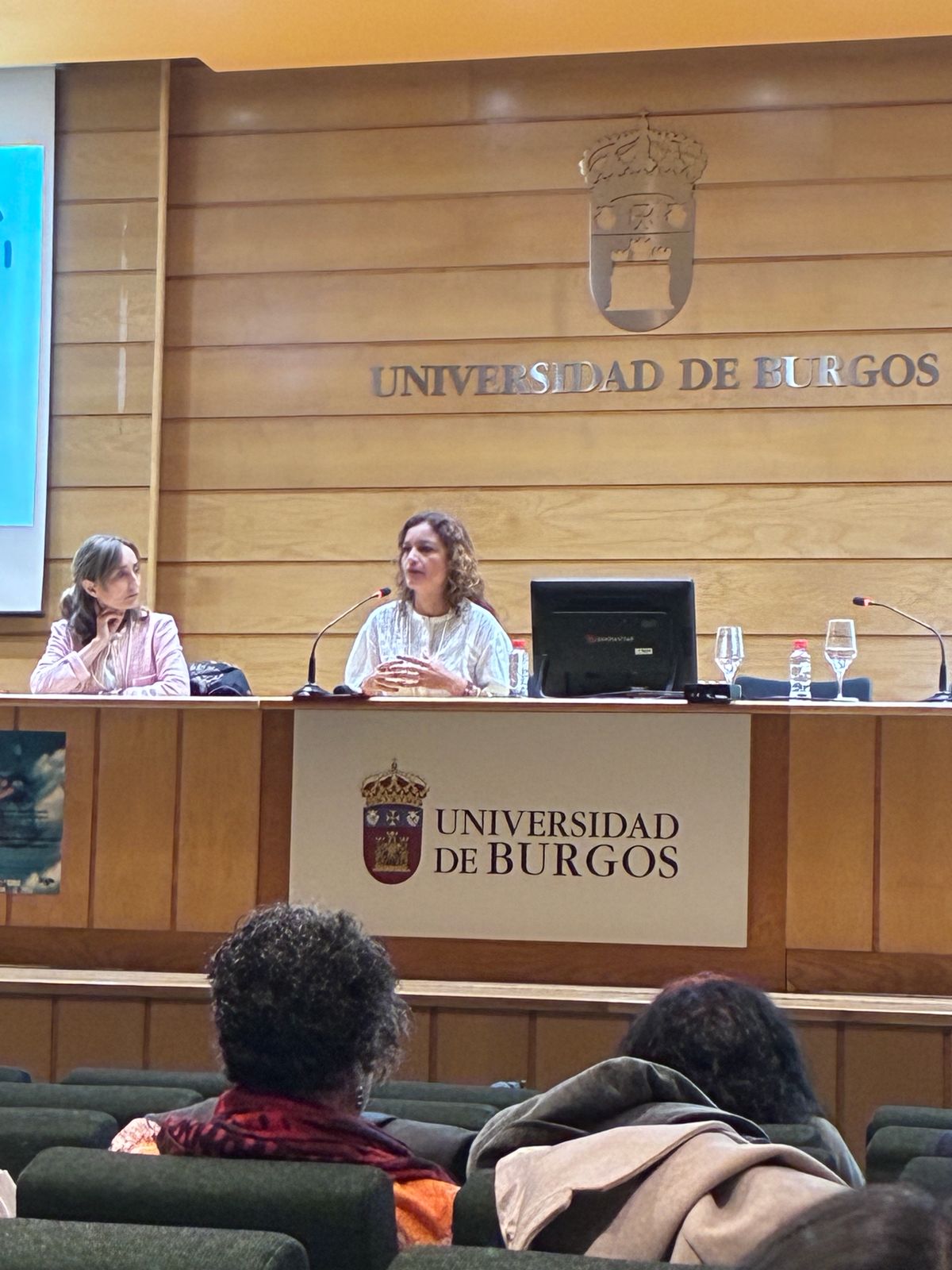 Decana Sergista fue ponente durante Congreso en España sobre trastornos en la conducta alimentaria