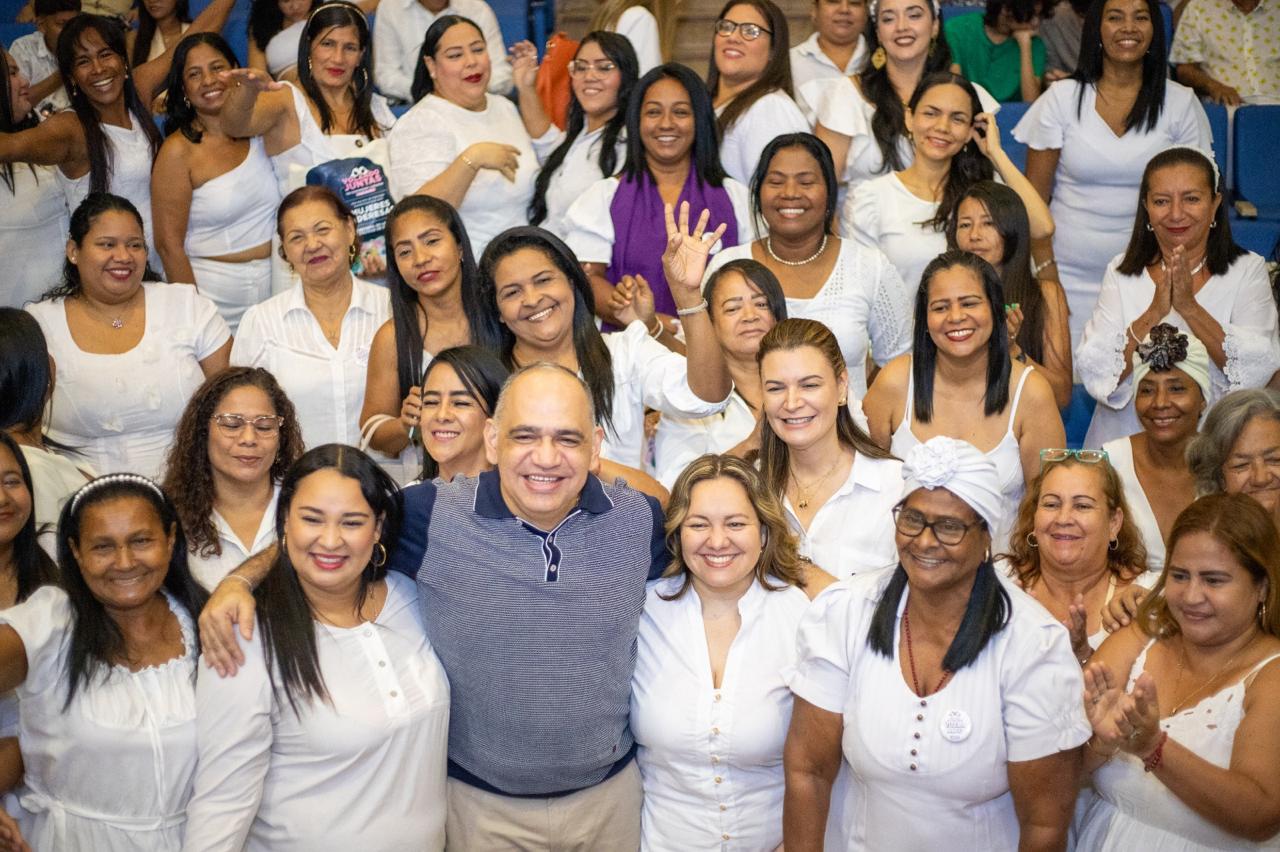 Administración distrital abre espacios de emprendimiento para mujeres sobrevivientes de cáncer