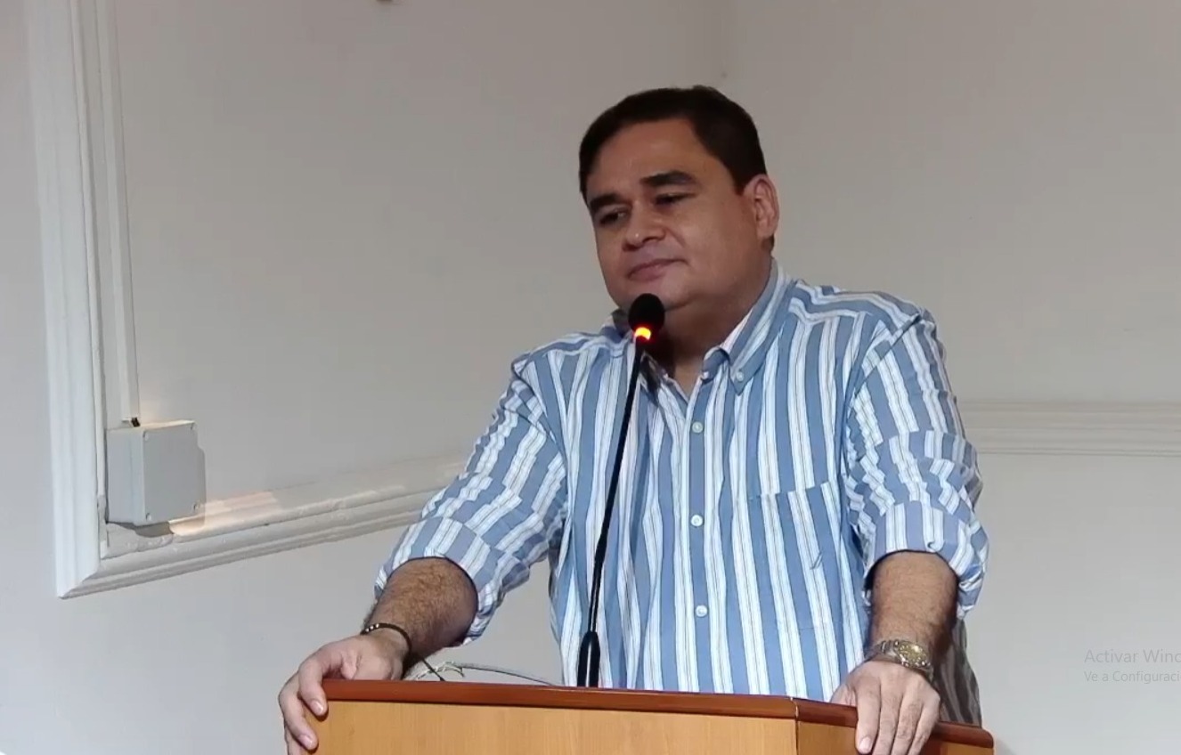 La elección y posesión del nuevo Contralor Departamental viola la suspensión del proceso, ordenada por un juez de tutela