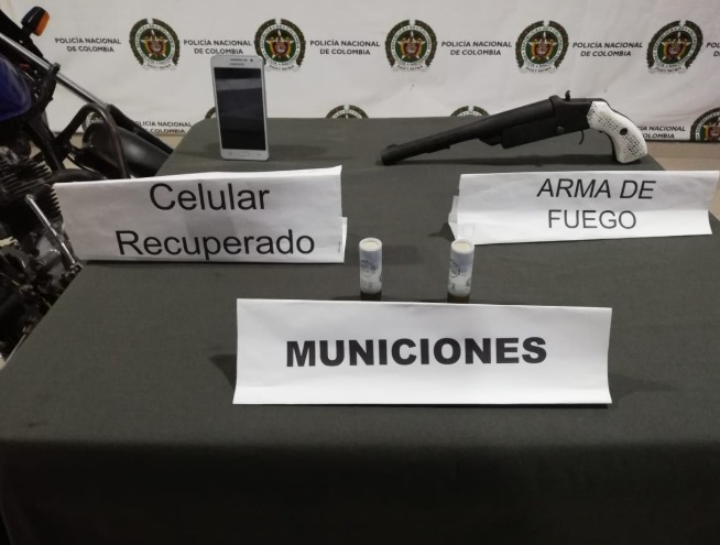 Dos hombres fueron capturados en el municipio del Banco, cuando portaban un arma de fuego