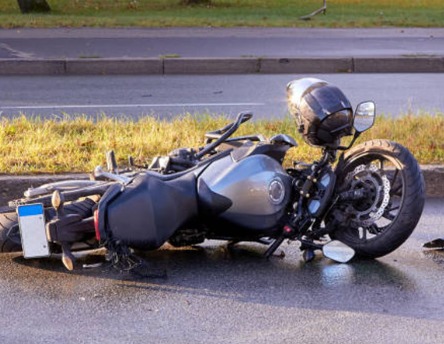 Motociclista murió arrollado por una camioneta esta madrugada en la avenida del ferrocarril con carrera 19