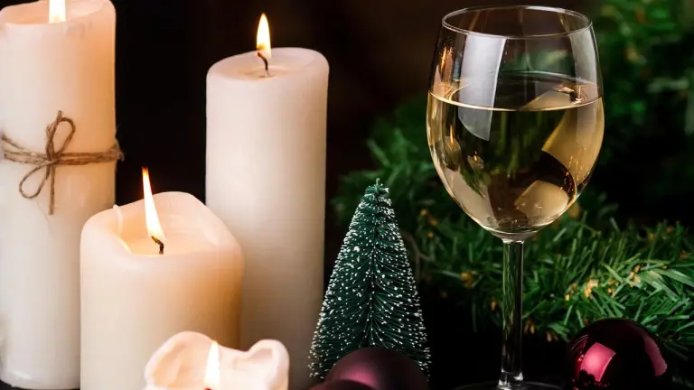 ¿Blanco o tinto? Así puede escoger el mejor vino para su cenas en Navidad