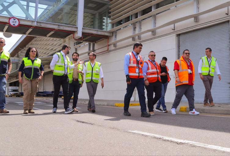 Trabajos físicos iniciados y planeación de proyectos a ejecutar en los próximos años, caracterizan al Aeropuerto Simón Bolívar en 2025