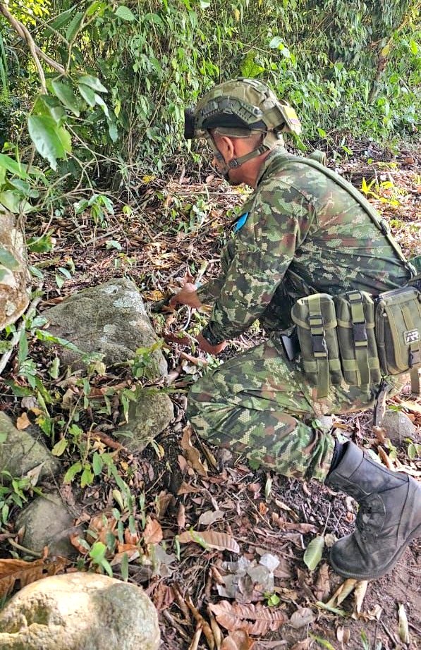 Ejército destruye artefacto explosivo improvisado en zona rural de San Juan del Cesar, La Guajira