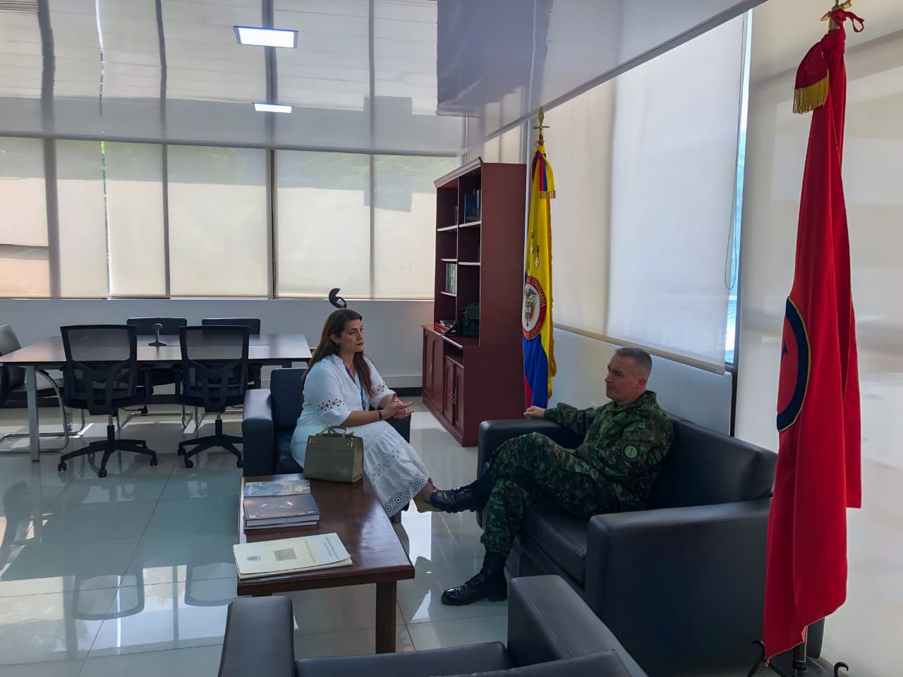 Se fortalece el trabajo interinstitucional en el Centro Histórico de Santa Marta con el EjércitoNacional