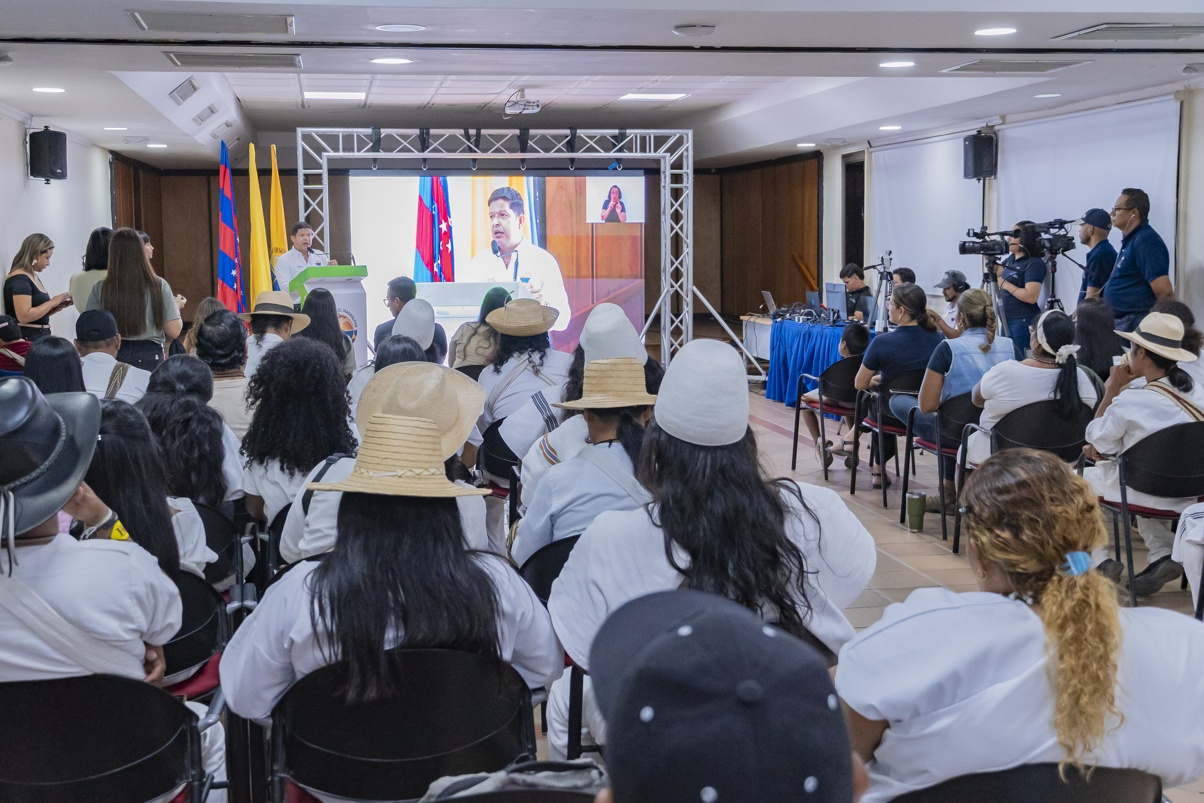 Cuando la palabra ancestral guía el futuro: un diálogo para reescribir la historia desde el territorio