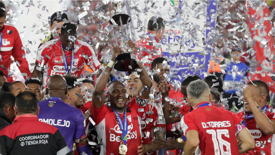 Santa Fe, supercampeón de Colombia por quinta vez: El 'león' apaga el Carnaval de Barranquilla tras derrotar al Junior