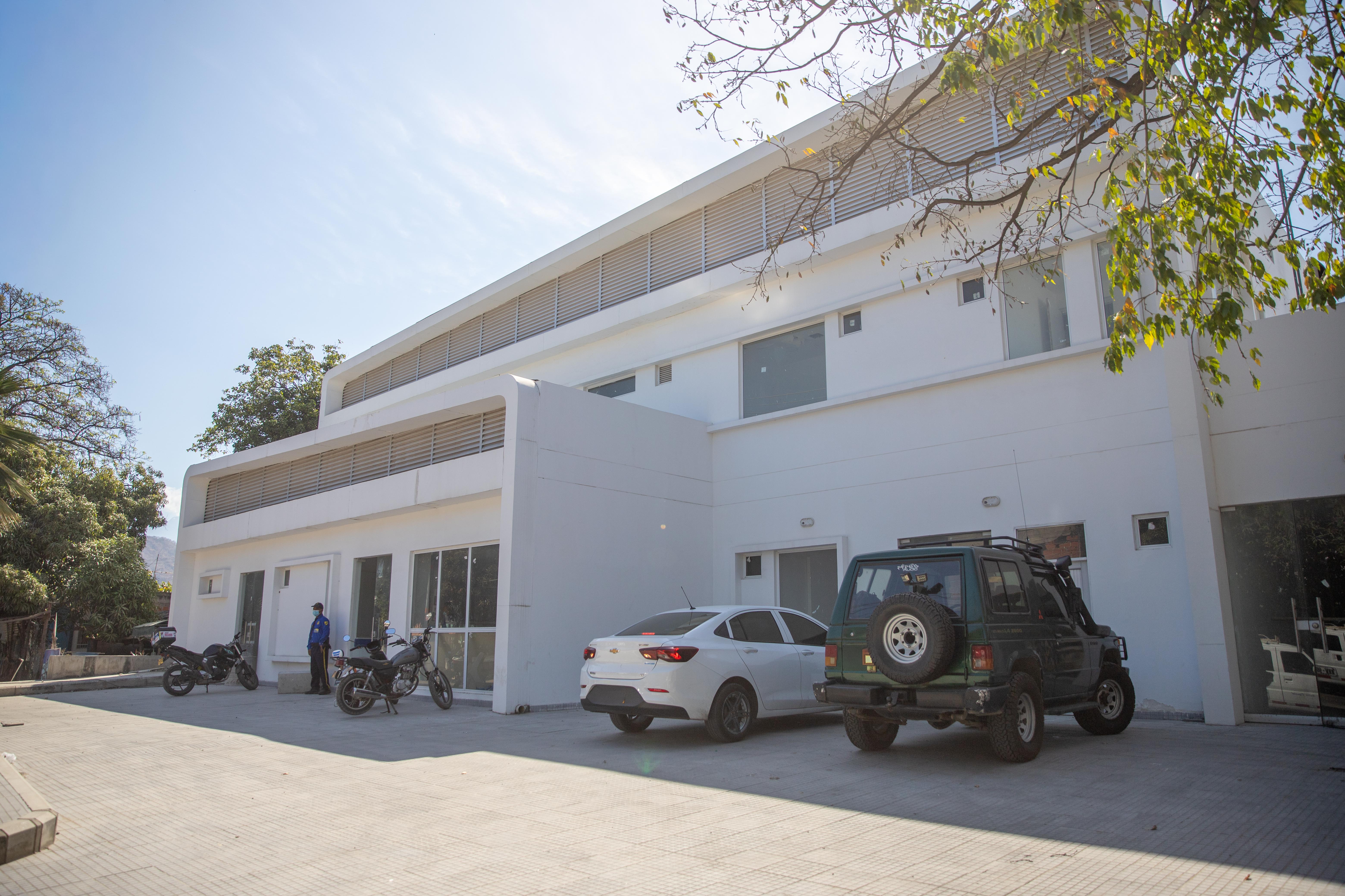 Administración Pinedo Cuello corrige falencias de gobiernos anteriores para entregar el Centro de Salud de Gaira