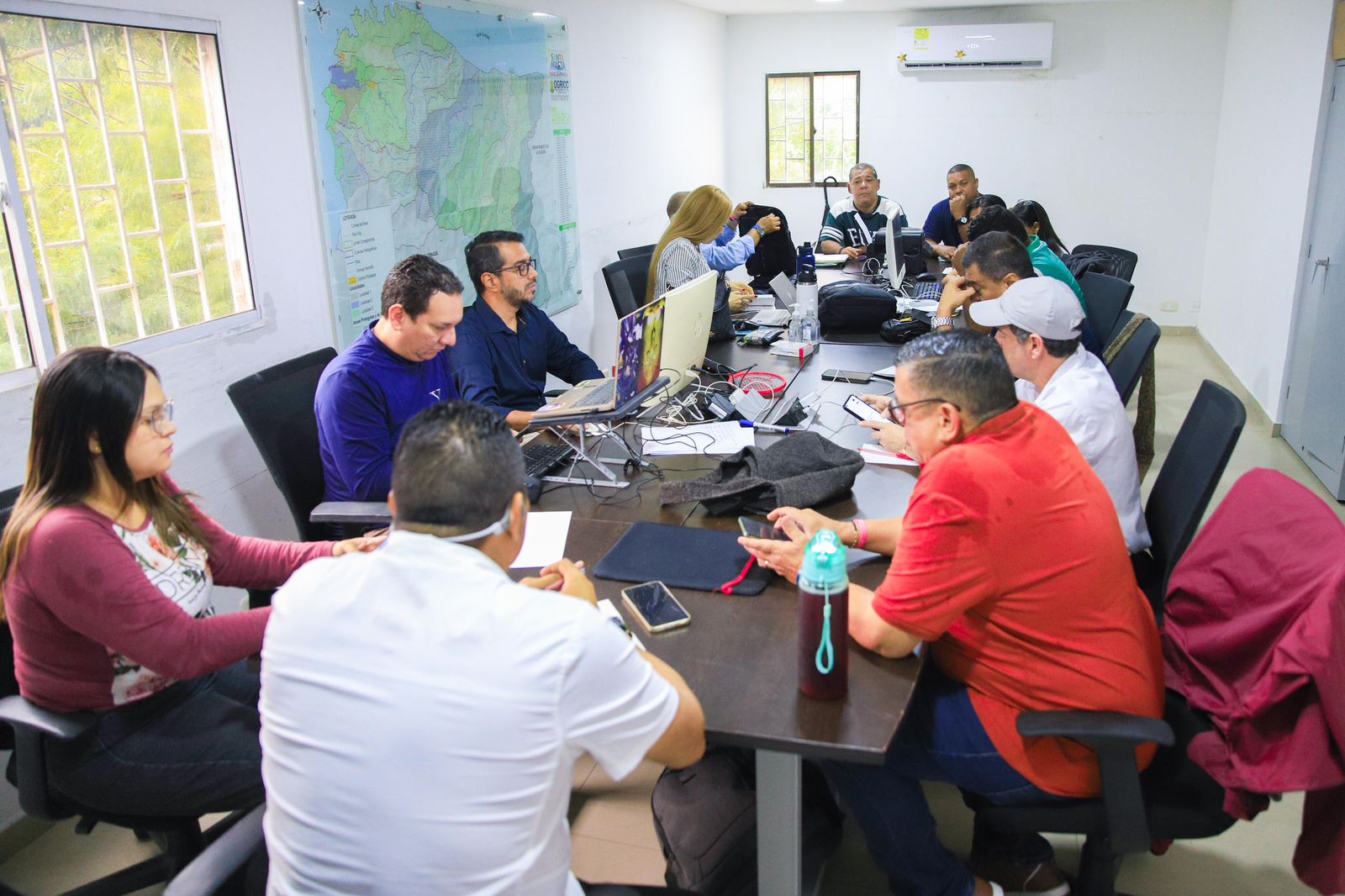 En 24 horas cayeron 92 milímetros de lluvia en Santa Marta: Gobierno Pinedo atiende todos los frentes