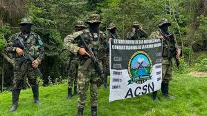 Cayeron dos presuntos extorsionistas al servicio de las Autodefensas Conquistadores de la Sierra Nevada