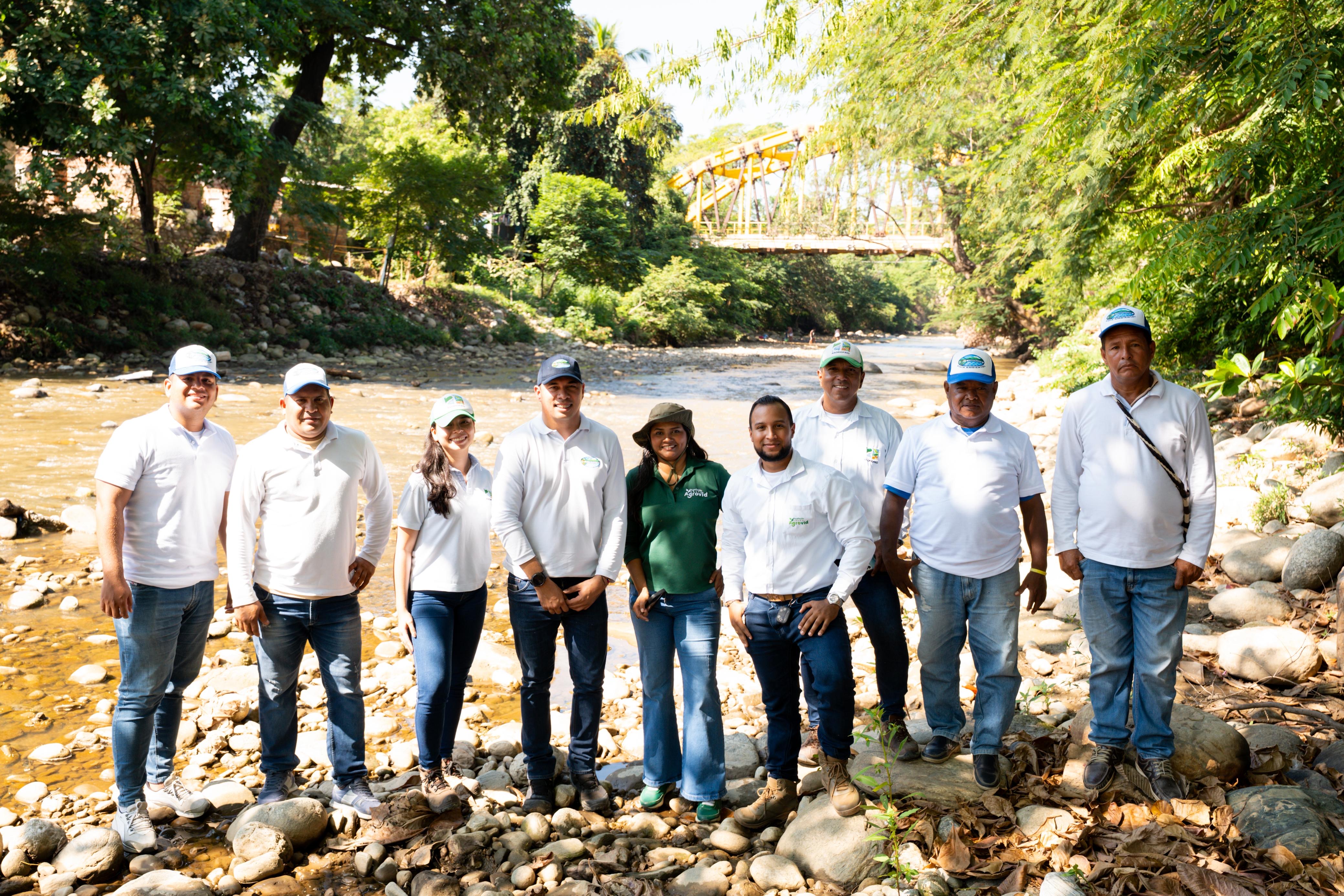 CORPAMAG fortalece la regulación de las fuentes hídricas en las cuencas de los ríos Frío y Sevilla