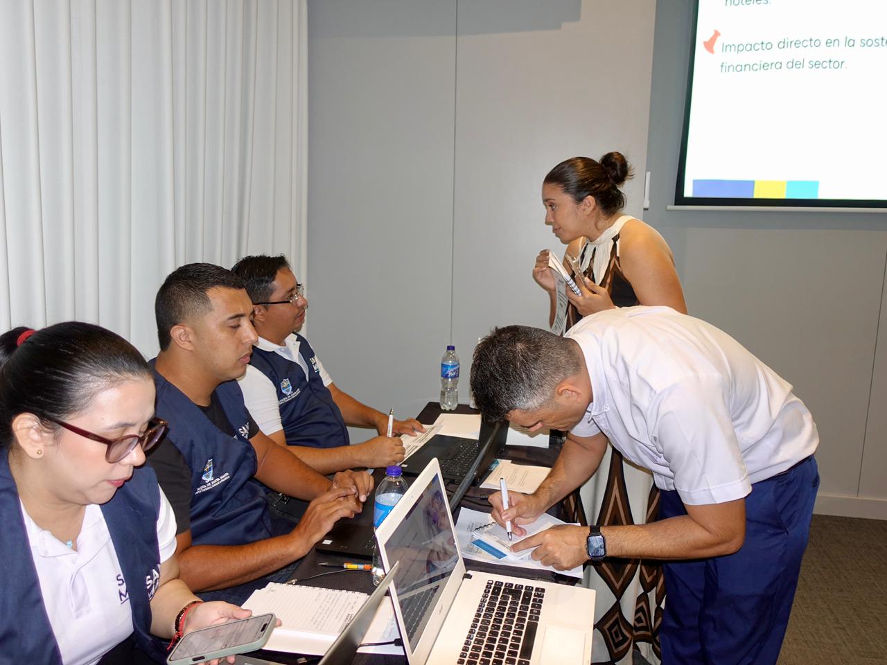 Administración distrital fortalece la articulación con el sector hotelero para mejorar el cumplimiento tributario