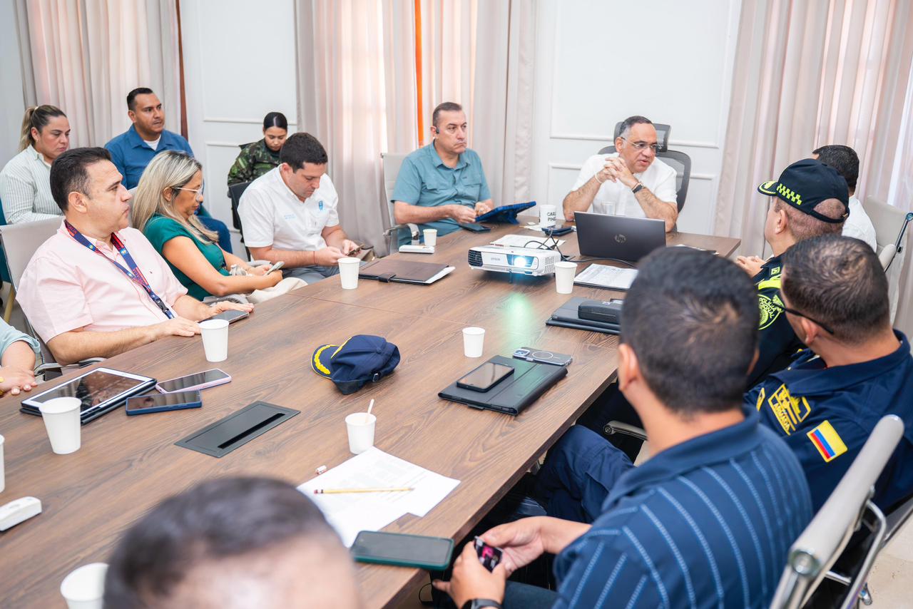 Por orden del alcalde Carlos Pinedo, Policía inició intervención en El Rodadero