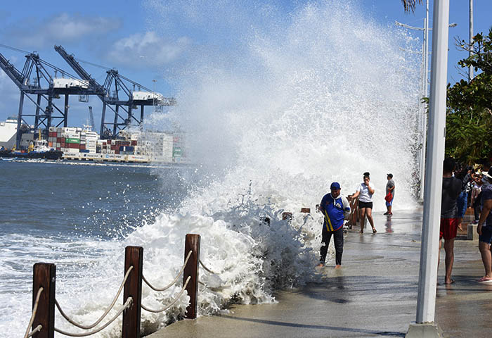 La Dimar vuelve a advertir  ante la presencia de fuertes vientos que alterarán el oleaje marino en el Caribe