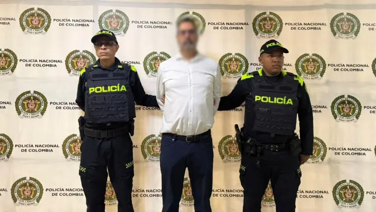 Captura de urólogo acusado de abusar a más de 50 mujeres en Medellín provocó nuevas denuncias