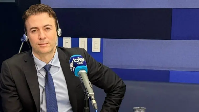 Polémica por Quintero, el rechazo por su llegada a la SúperSalud es general